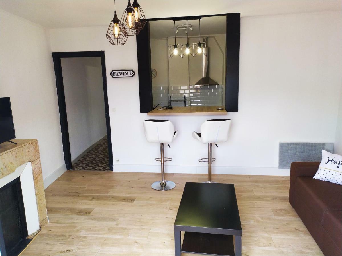 Appartement Place De La Mairie Beziers Bagian luar foto
